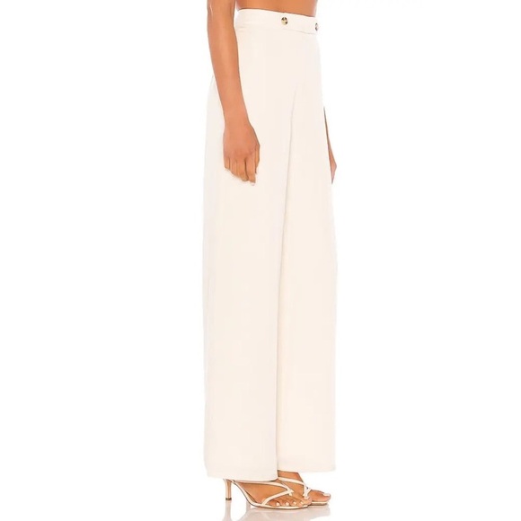 REVOLVE MAJORELLE Norton White Leg Pant In Ivory. - Picture 3 of 5
